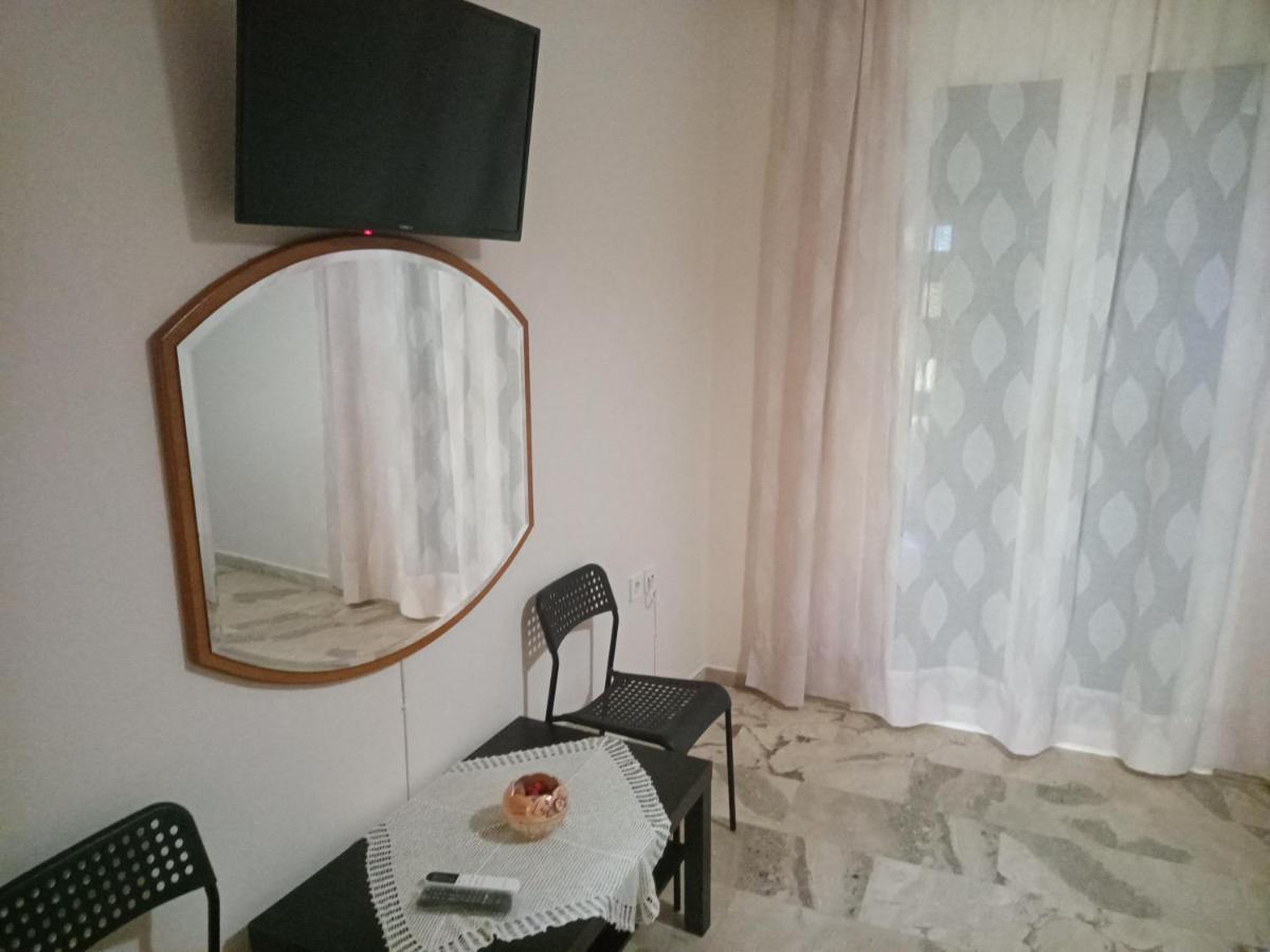 Tom House 1 Apartment Filiatra Luaran gambar
